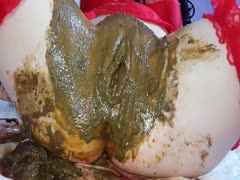 Speculum, full pussy, and period